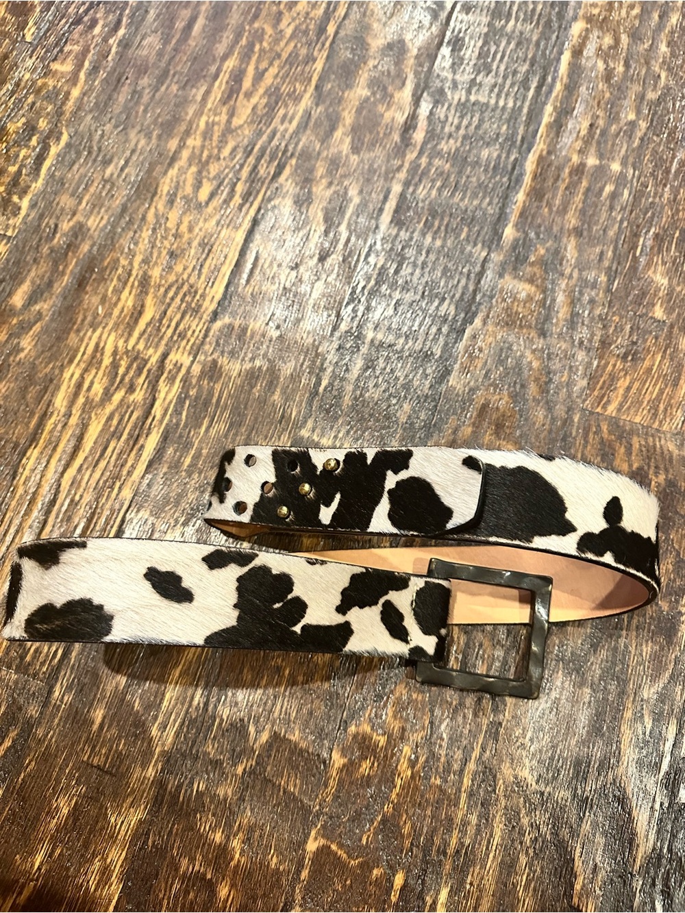 Cowhide-Print leather women’s Waist Belt with Metal buckle - Picture 2 of 8
